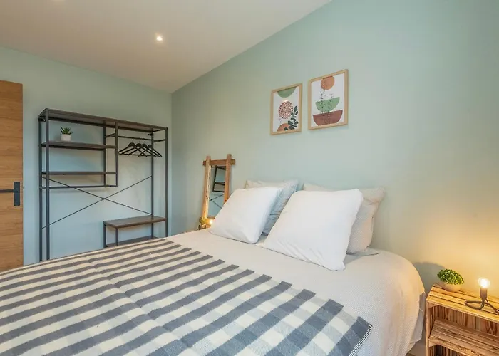 Kerlarros Clim Et Parking Face Gare Et Port شقة *